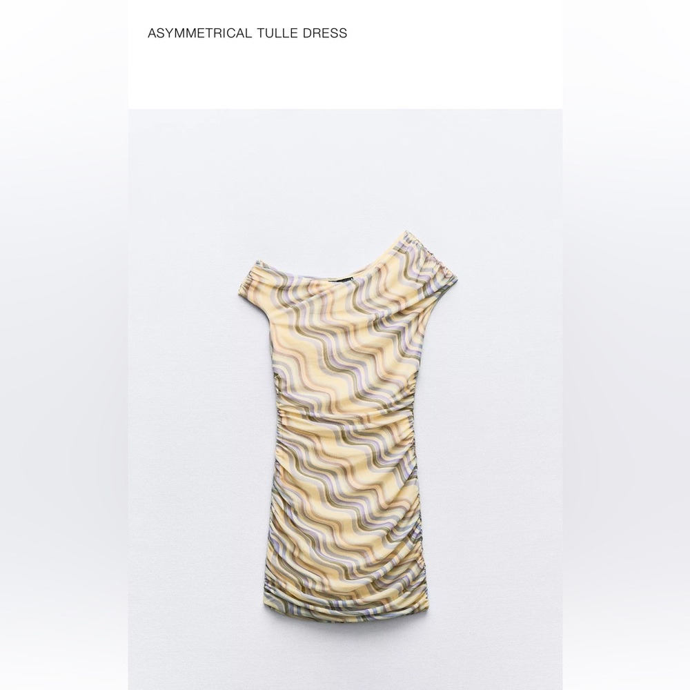 Chic Asymmetrical Dress in Yellow and Gray Waves